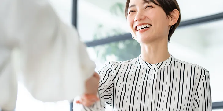 派遣契約とは？企業が派遣会社と結ぶ２種類の契約をわかりやすく解説