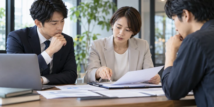 業務委託契約、「社員に近い働かせ方」になっていないか